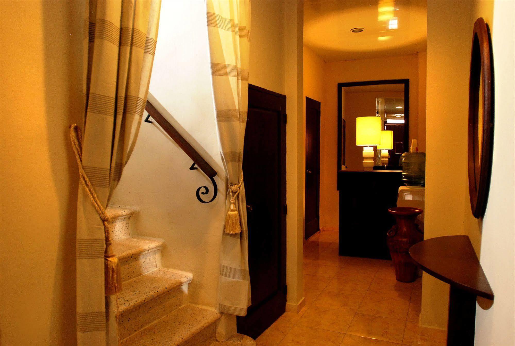 Bed and Breakfast Casa Del Sol Santo Domingo Esterno foto