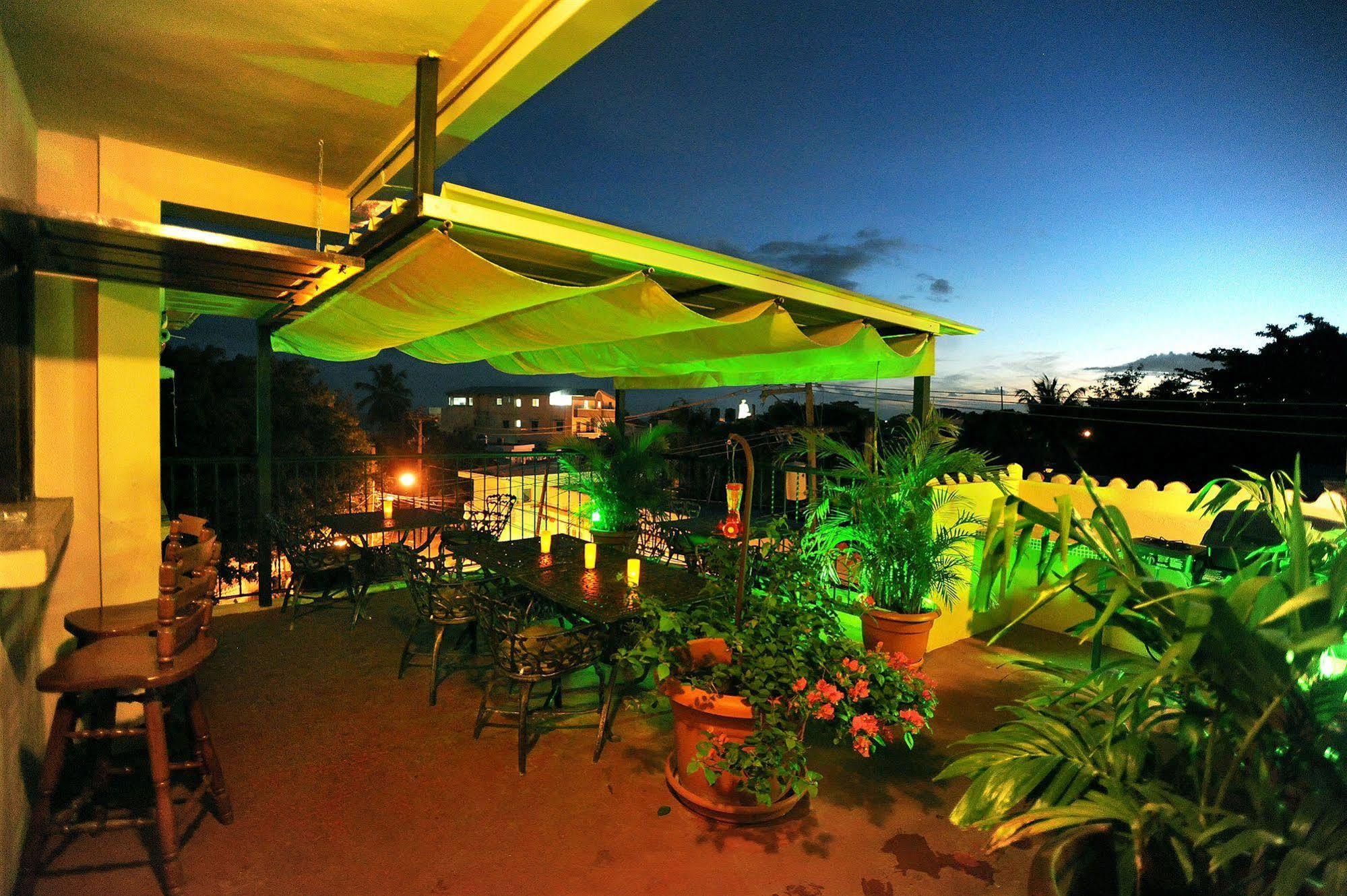 Bed and Breakfast Casa Del Sol Santo Domingo Esterno foto
